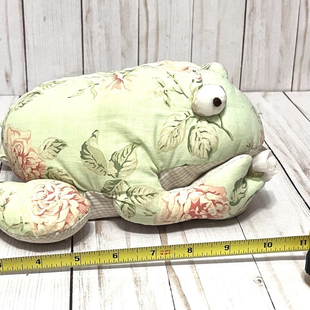 Vintage Cottagecore Russ Berrie FLORRIE FROG Flower Rare Paperweight/Doorstop - Picture 7 of 8